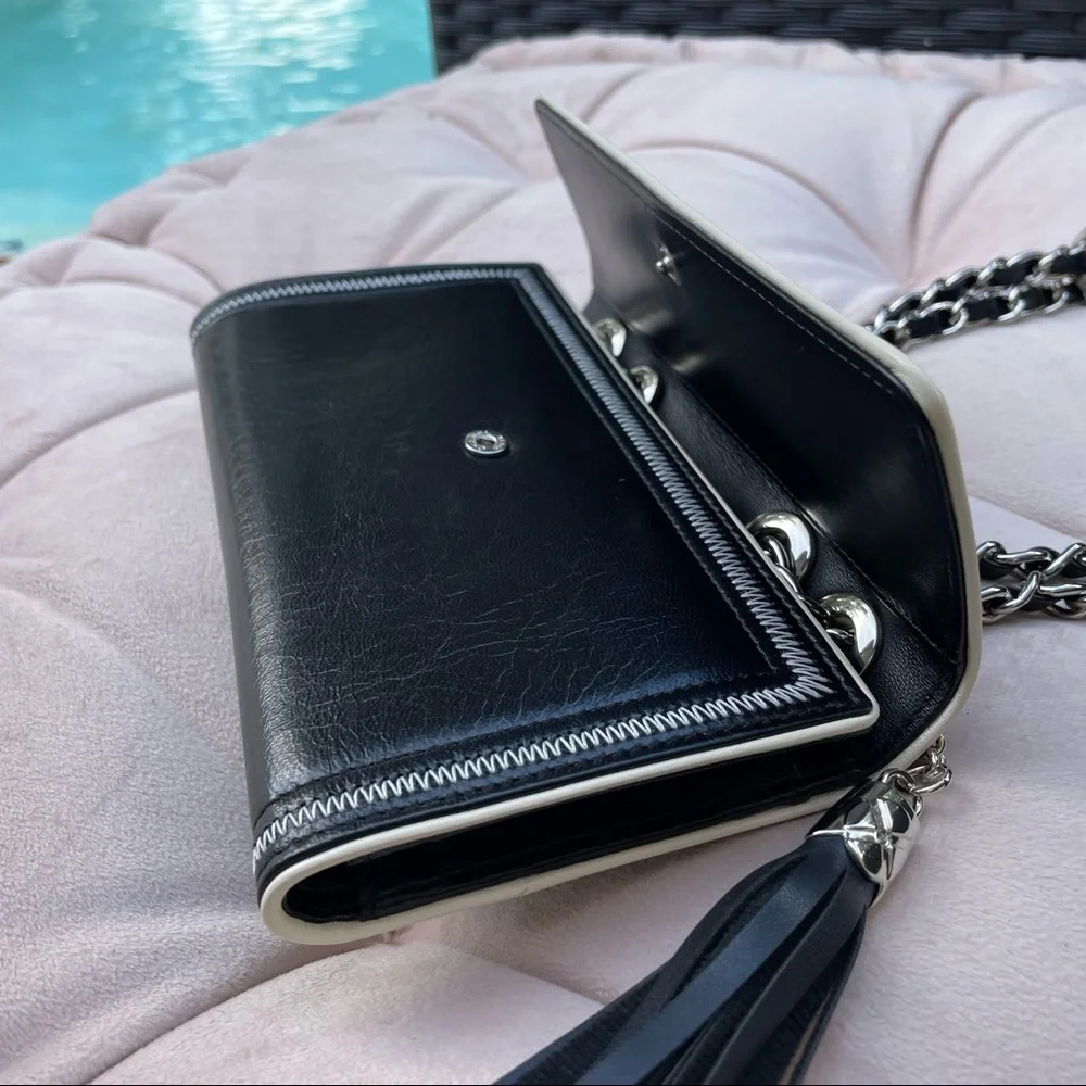 CHANEL Black Leather Chain-Handle Crossbody Bag with Silver Trim